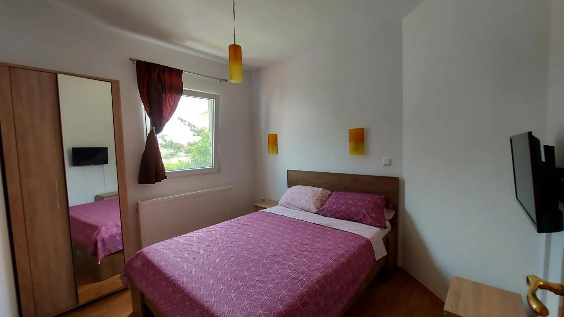 Apartament Apartmani Ciprijan Ražanac