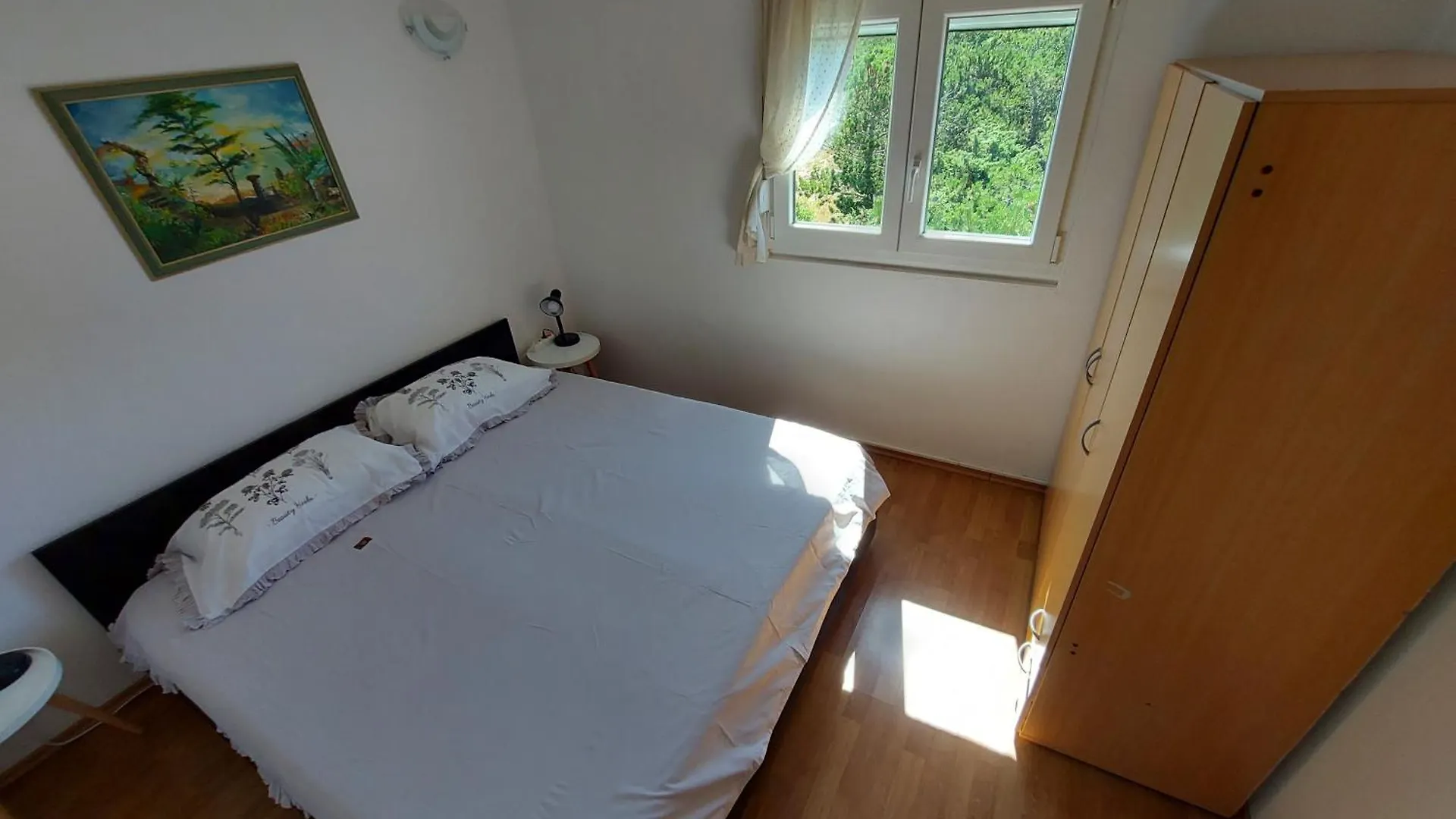 Apartament Apartmani Ciprijan Ražanac
