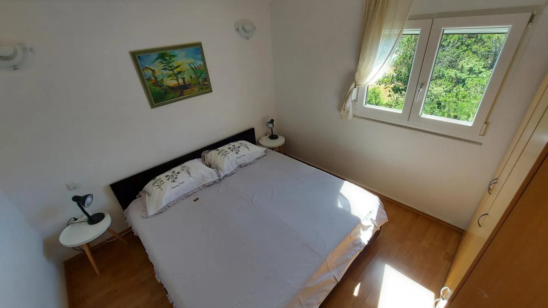Apartmani Ciprijan Ražanac