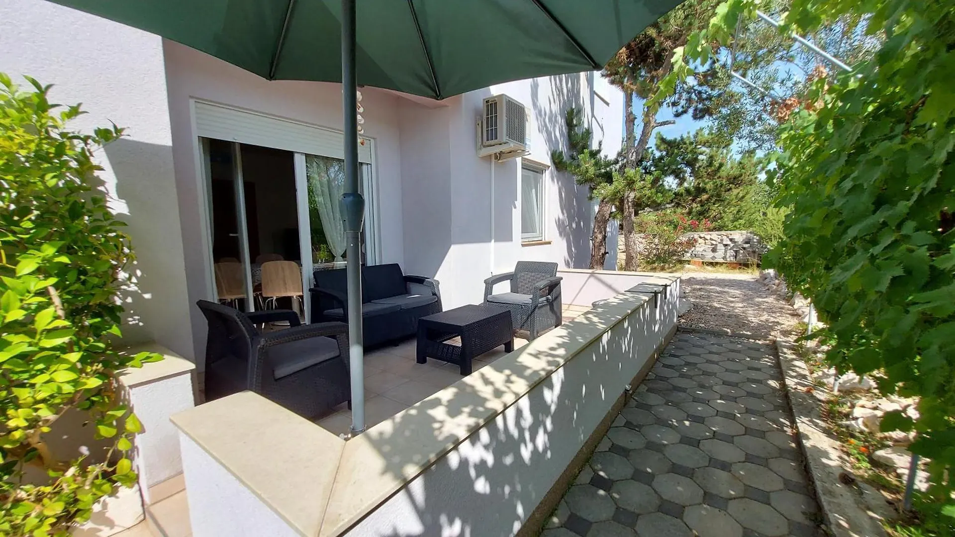 Apartmani Ciprijan Ražanac