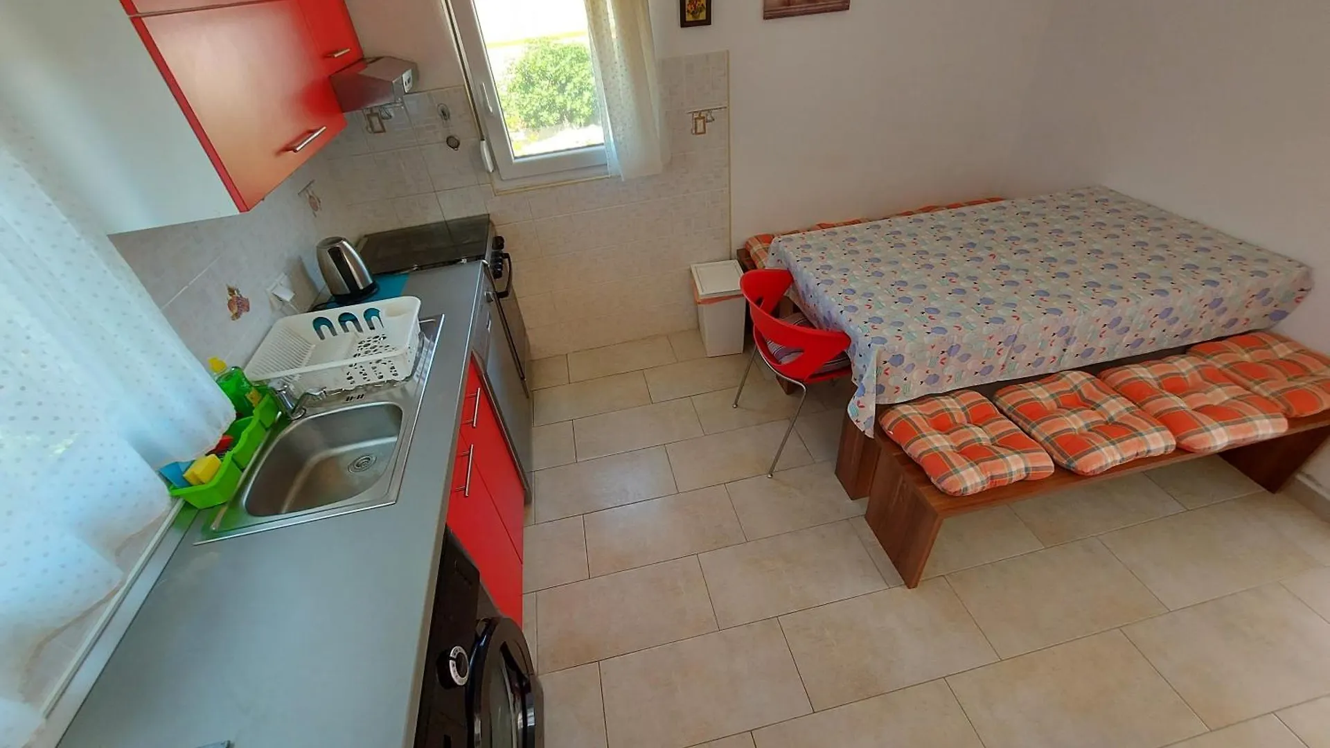 Apartmani Ciprijan Ražanac Chorwacja